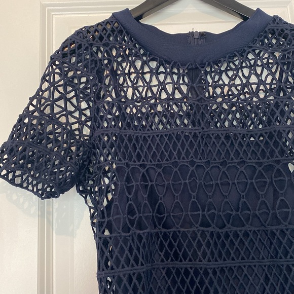 Crochet overlay dress - Picture 2 of 5